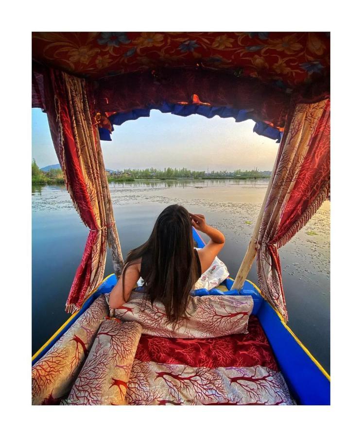 Heritage Shreen Houseboat Srīnagar エクステリア 写真